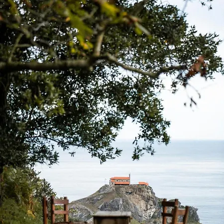 Sanjoanalde * Bermeo